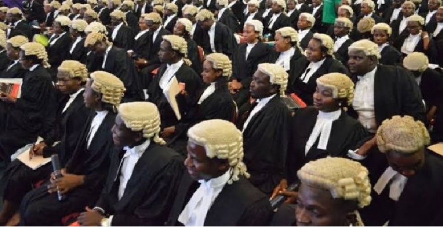 BREAKING: Lawyers disrupt proceedings as court building vibrates in Imo