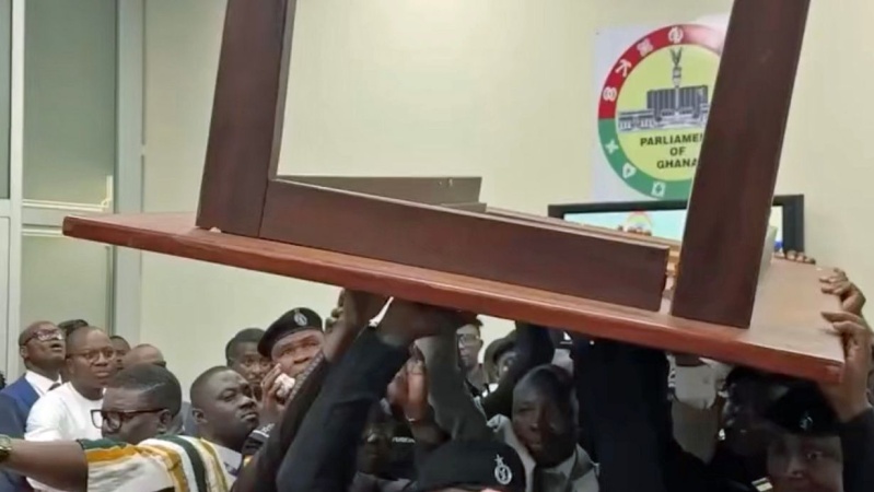 Ghanaian MPs clash in parliament, destroying furniture