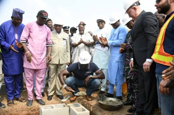 Ibadan Airport upgrade: Makinde lays foundation for new int'l terminal building