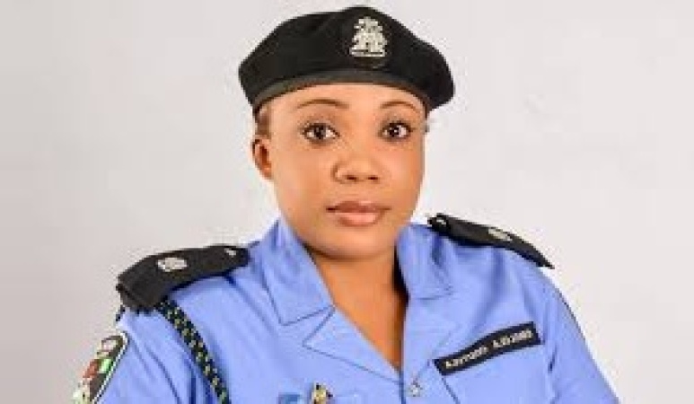 Cleric tricks church member, defiles 12-year-old daughter during spiritual bath 