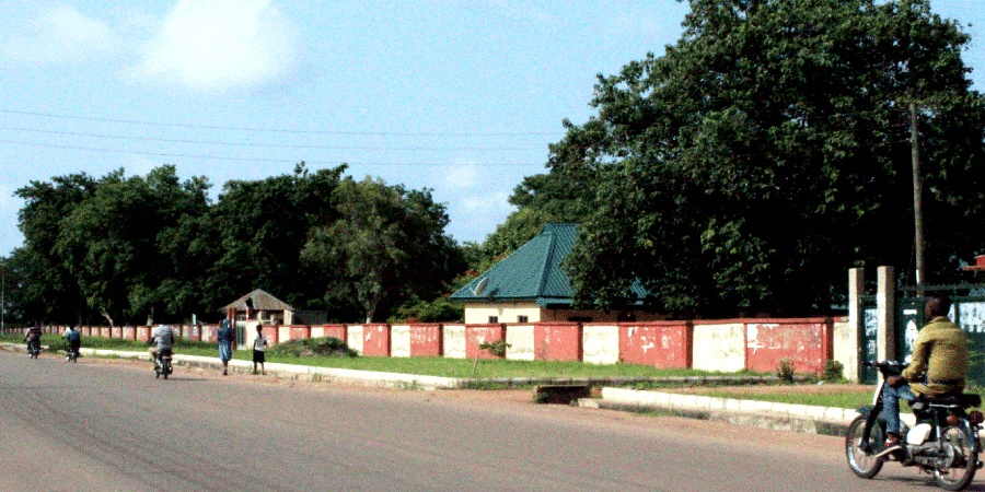 Soldiers, students clash over girlfriend in Benue community