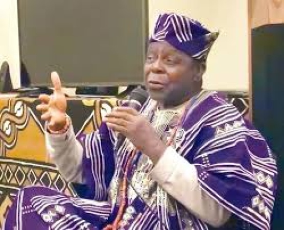 Those providing divination for Yahoo boys are equally fraudsters, thieves ? Elebuibon