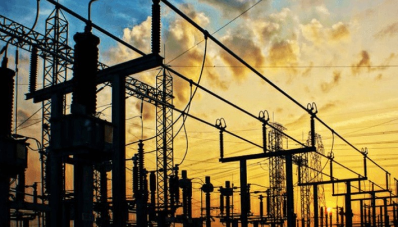 National grid records first collapse in 2025