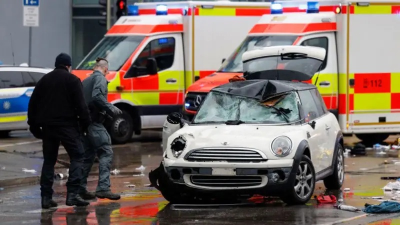 BREAKING: Several injured after vehicle drives into crowd in Germany