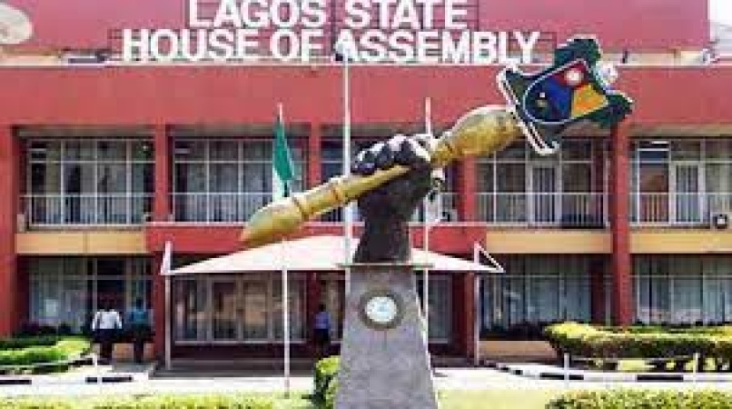 Lagos Assembly Crisis: Female lawyers call for resolution to avert danger