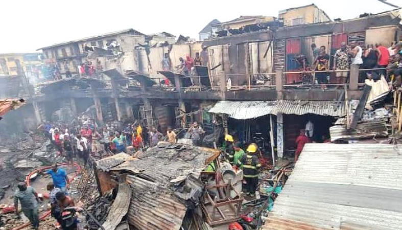 Midnight blaze hits Ladipo, Owode Onirin markets in Lagos