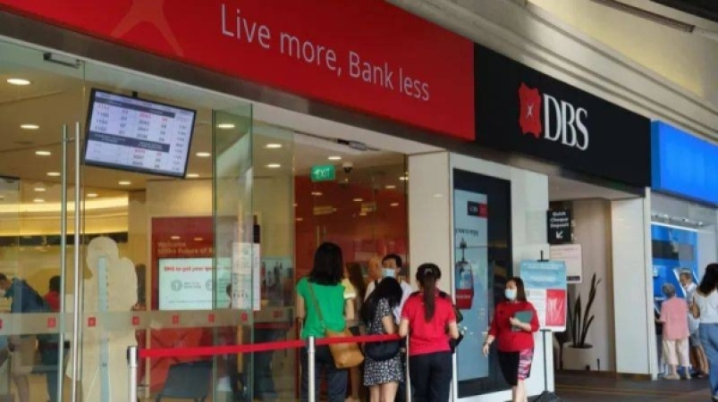 Bank to cut 4,000 roles as AI replaces humans