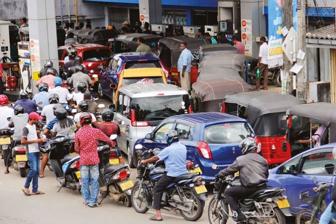 Petrol queues resurface as tanker drivers? strike lingers