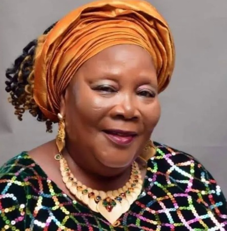 My husband entertained mistresses in my presence ? Mama Ereko