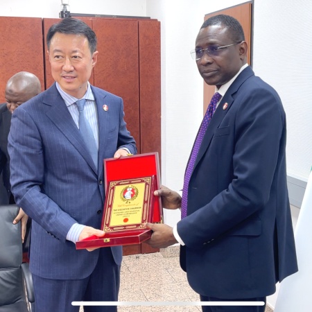 Nigeria, China crack down on Chinese nationals engaged in financial crimes