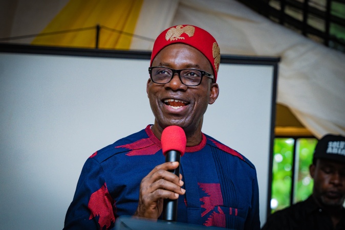 Anambra Govt. bans students? use of phone in secondary schools