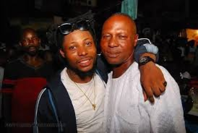 Asake reconciles with father