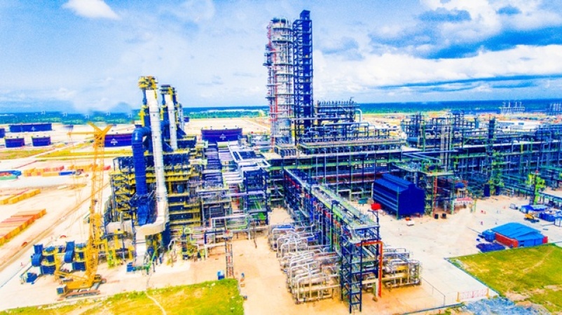BREAKING: Dangote suspends sale of petroleum products in Nigeria