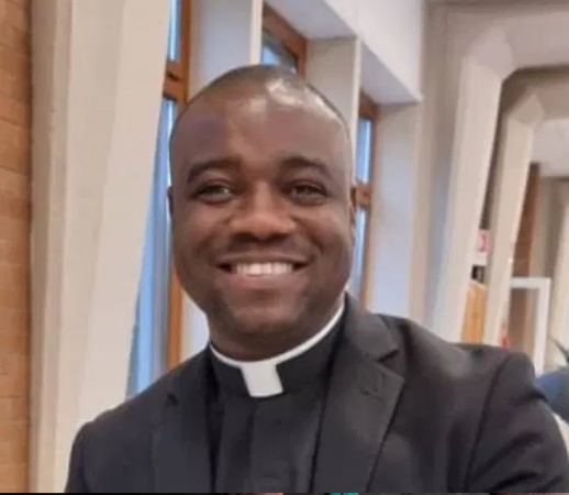 ?They broke my jaw, I drank garri for 10 days? ? Rev. Fr. Oyode?s nightmare in kidnappers? den