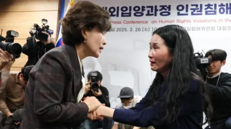 South Korea admits to ?mass exporting? children for adoption
