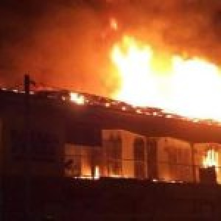 Cook steals employer?s $35,000 (N53.4m), sets house ablaze