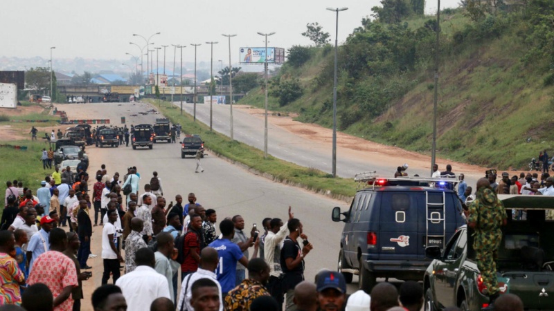 Five feared killed as military clashes with Shi?ite protesters in Abuja