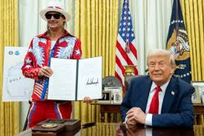 Americans want me to run for third term ? Trump