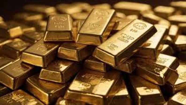 Gold hits all-time high as Trump?s actions spark uncertainty