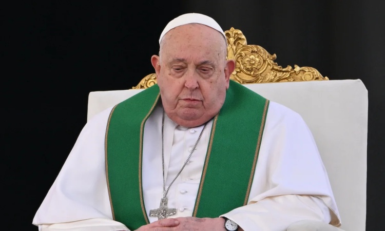 Pope Francis calls for the use of technology that benefits all