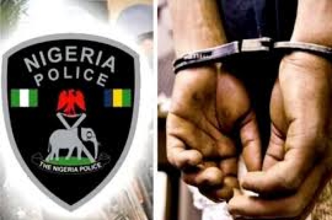 Labourer kills employer after stealing kolanut