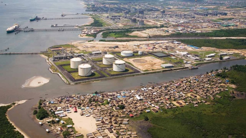 Niger Delta communities threaten oil production shutdown over security vessel contracts