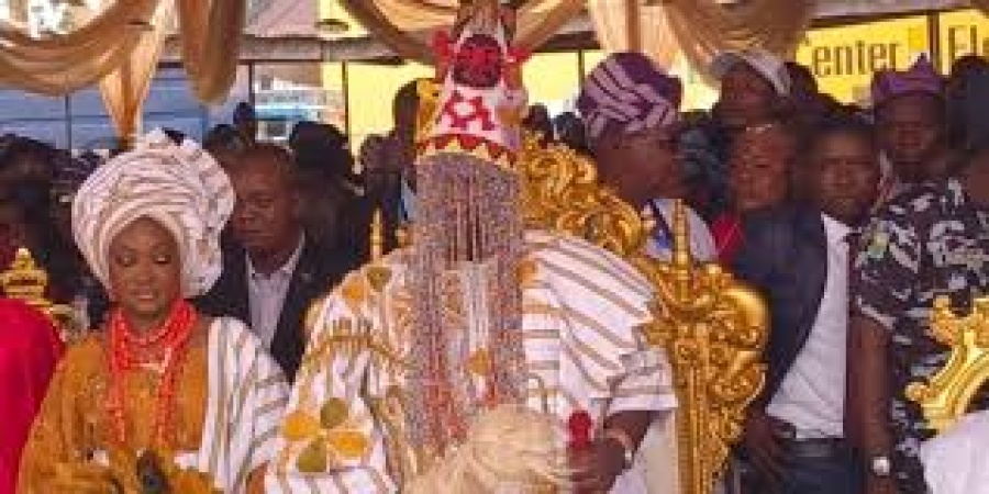 Oba Owoade crowned 46th Alaafin of Oyo
