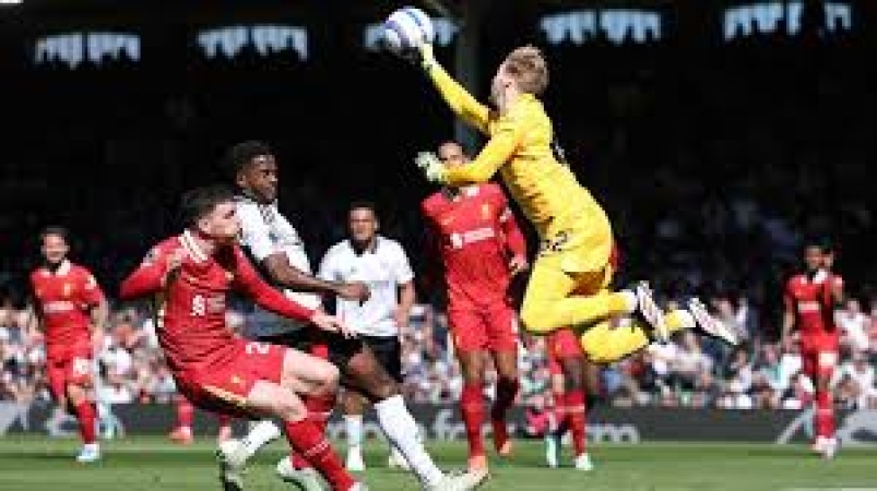 Liverpool?s rare loss delays title march, Southampton relegated