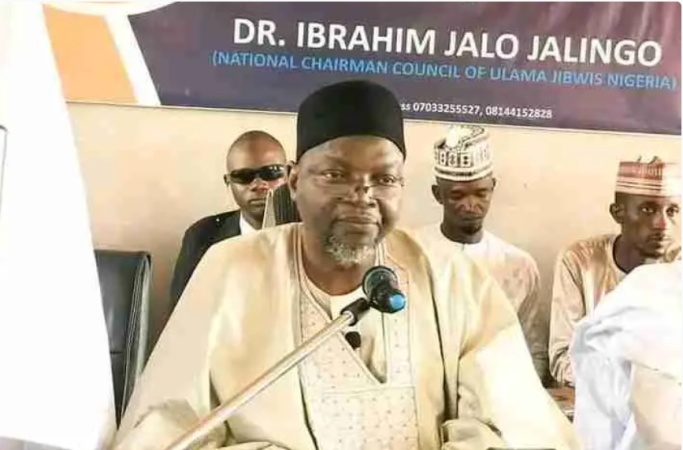 Islamic cleric defends death penalty for whoever changes religion