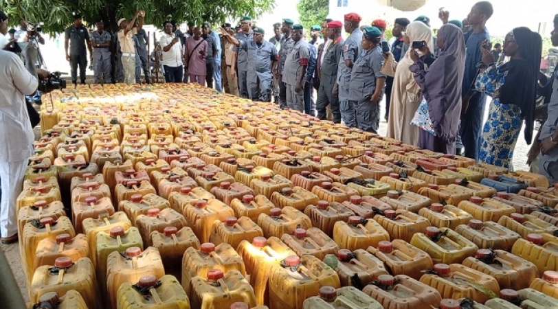 Customs disrupt bandits? supply chain, seize 12,880 litres of petrol in Niger