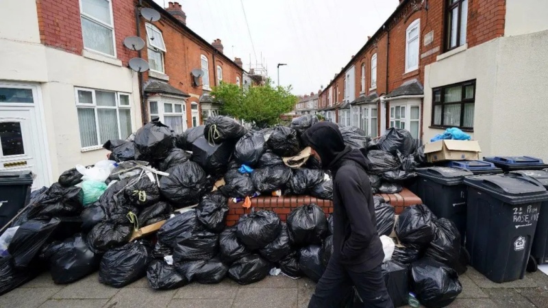 Birmingham bin strike to continue as talks collapse