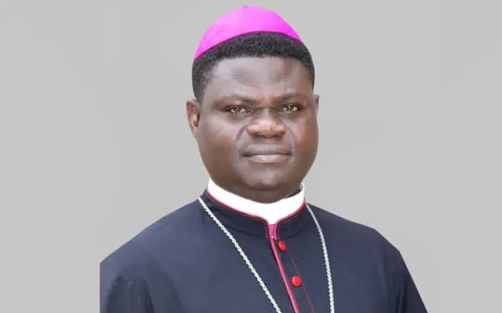 Fight invaders with your prayers ? Cleric admonishes worshipers