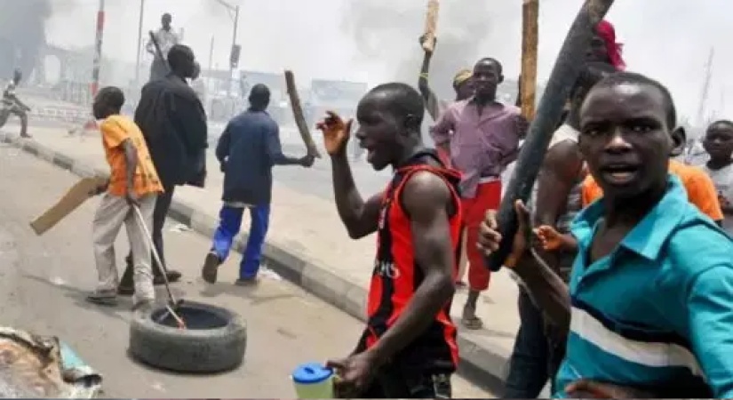 Suspect killed, police officer injured in clash with hoodlums in Gombe