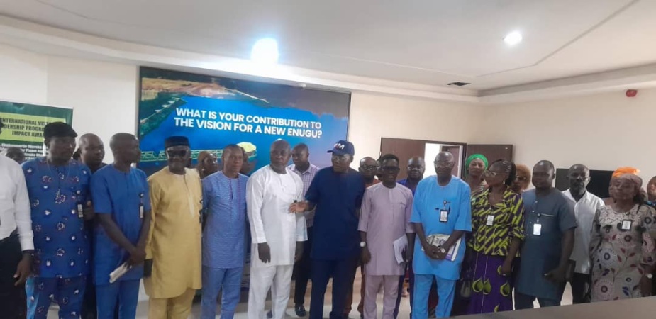 Enugu Gov?t meets with residents of Aguowa ahead of property verification exercise