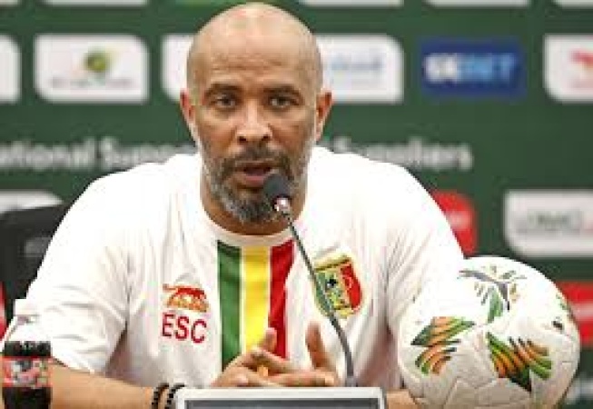 Super Eagles coach dares NFF bigwigs over ?imposition? of players