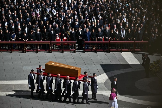 BREAKING: Heavyweights storm Rome as huge crowds flock to Vatican for Pope Francis? funeral