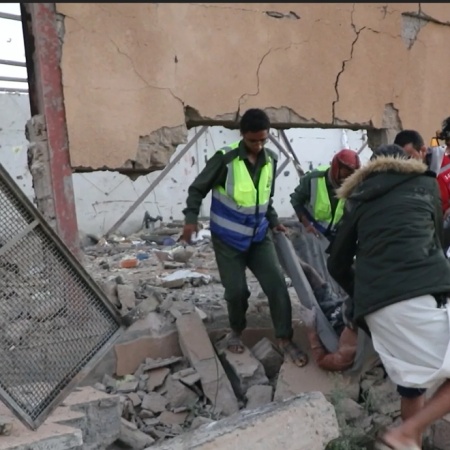 Several reported dead as US strikes prison holding African migrants in Yemen