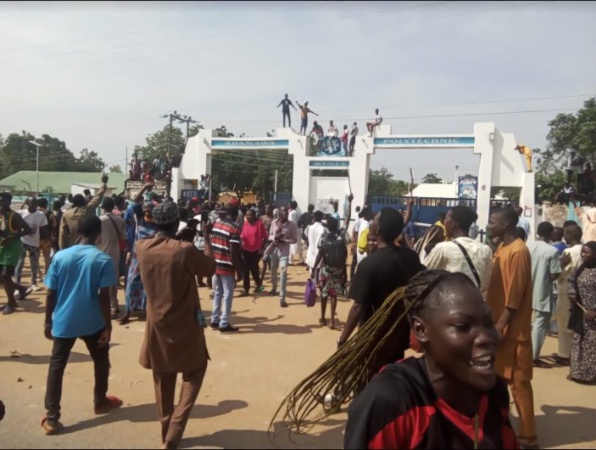 Adamawa Poly shut down as students protest electricity, water scarcity