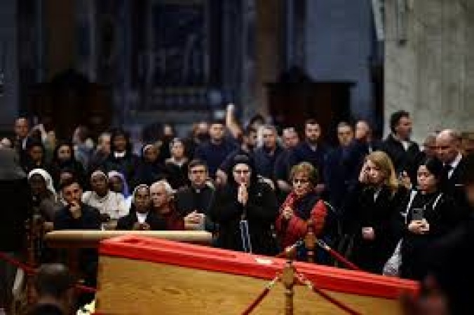 Duties of Catholic faithful in the election of a new Pope