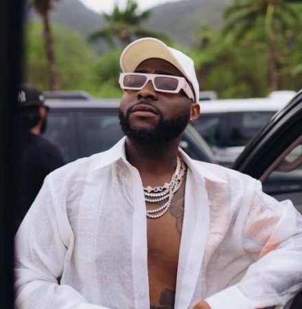 I built my career without a godfather or industry backing ? Davido