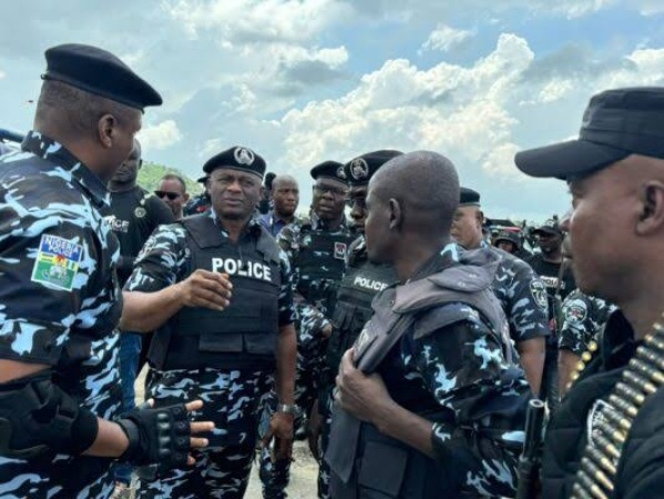 Police arrest two notorious armed robbers terrorising parts of Abuja