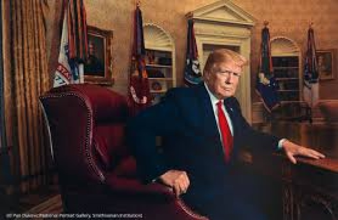 US judge temporarily blocks Trump?s plans for mass layoffs