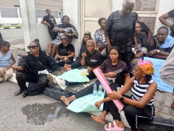 Protest in Rivers as pirates abduct 13 passengers, including schoolchildren