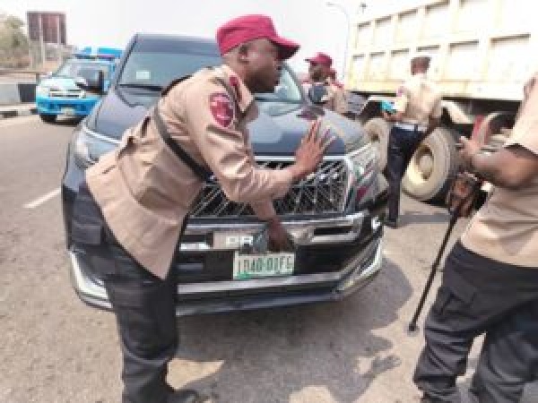 Nigerians to pay more for vehicle number plate, driver?s license