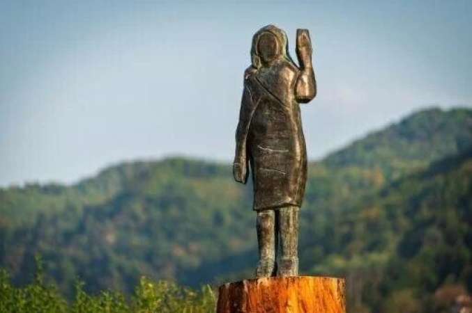 Melania Trump statue goes missing in her hometown 