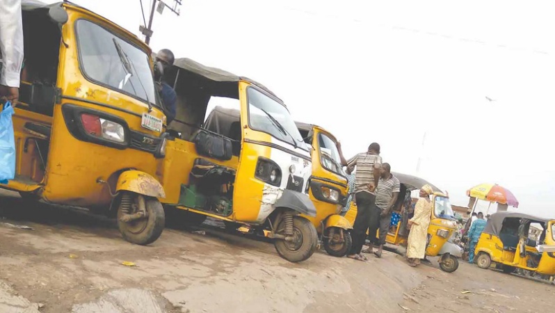Lagos: One injured as tricycle operators, youths clash in Ebute Metta