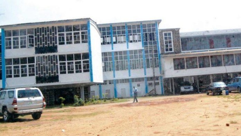 Court remands 10 men over alleged murder
