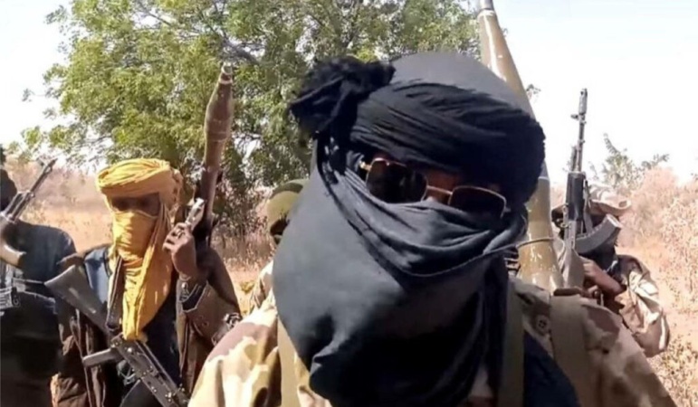 5 youths burnt alive as terrorists massacre 19 in Katsina