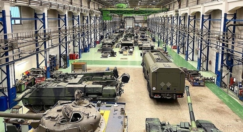 Facing Russia Alone: U.S. withdrawal would force Europe to acquire 400 fighter jets, 600 tanks, and $300 billion in additional arms