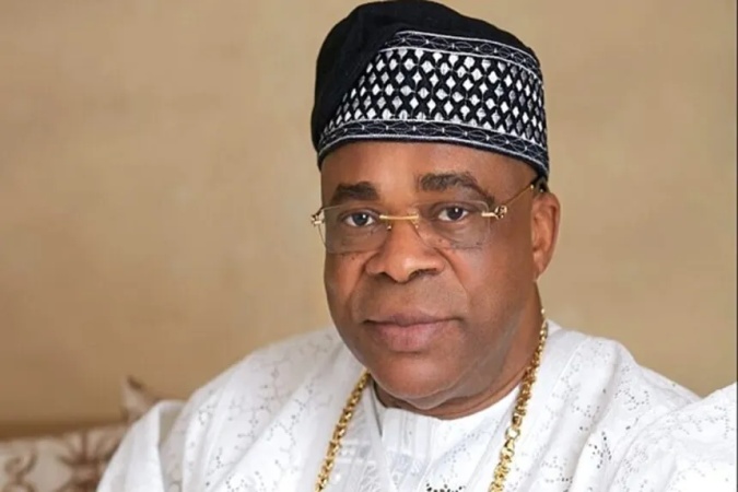 Ilesa agog as 41st Owa-Obokun receives staff of office